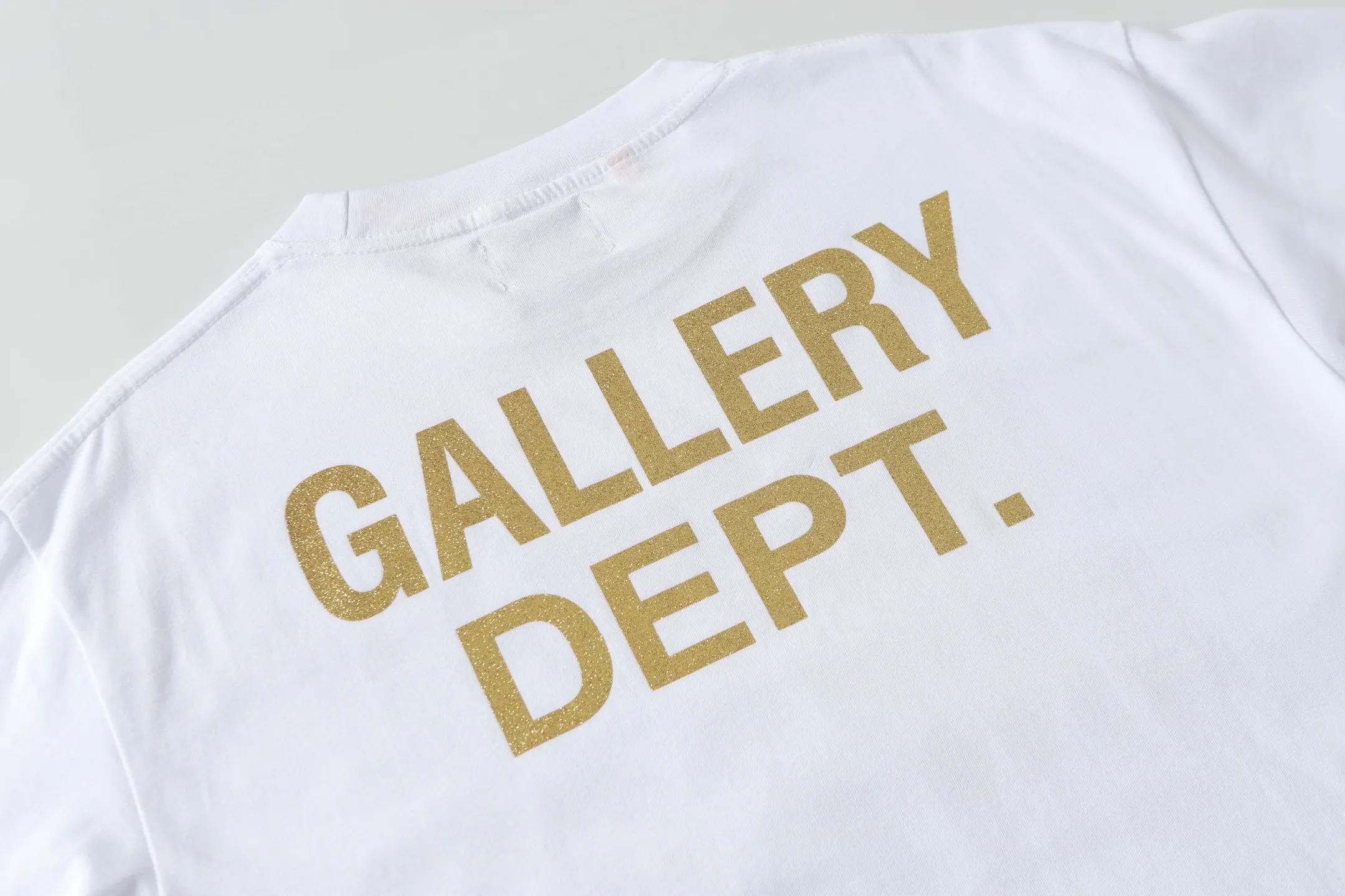 GALLERY.DEPT Summer new short-sleeved model number: D3323P104 Color: black white Size: S M L XL